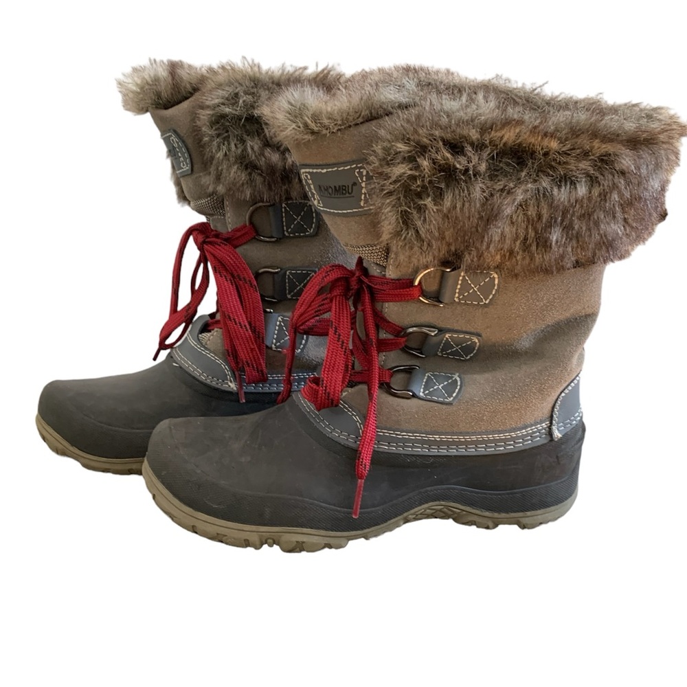 Khombu grey fur snow boots size 7 grey suede